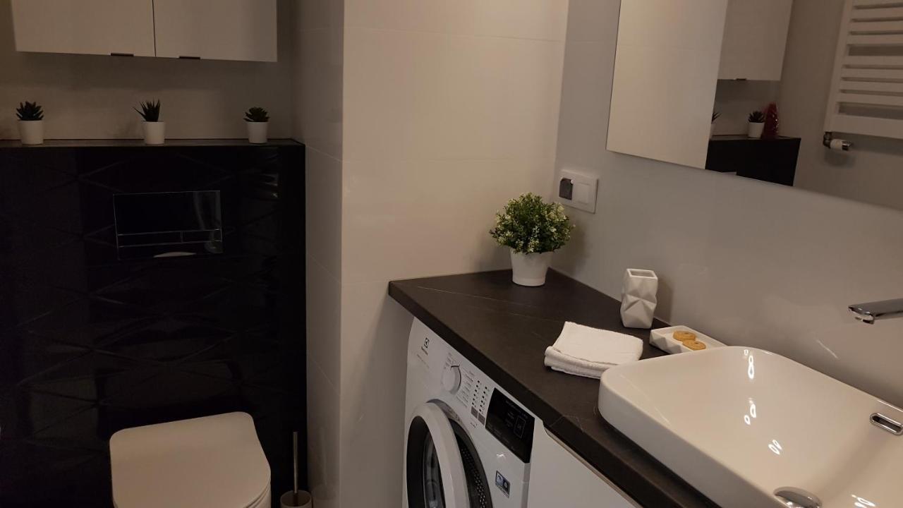 Grochowska Apartment Varsovie Extérieur photo